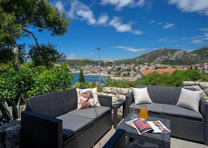 Rinada - Zf Hvar Apartament