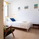 Апартаменти Rinada - Zf Hvar